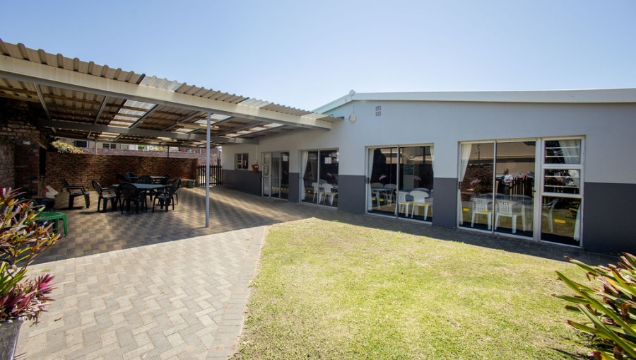 4 Bedroom Property for Sale in Queensberry Bay Eastern Cape